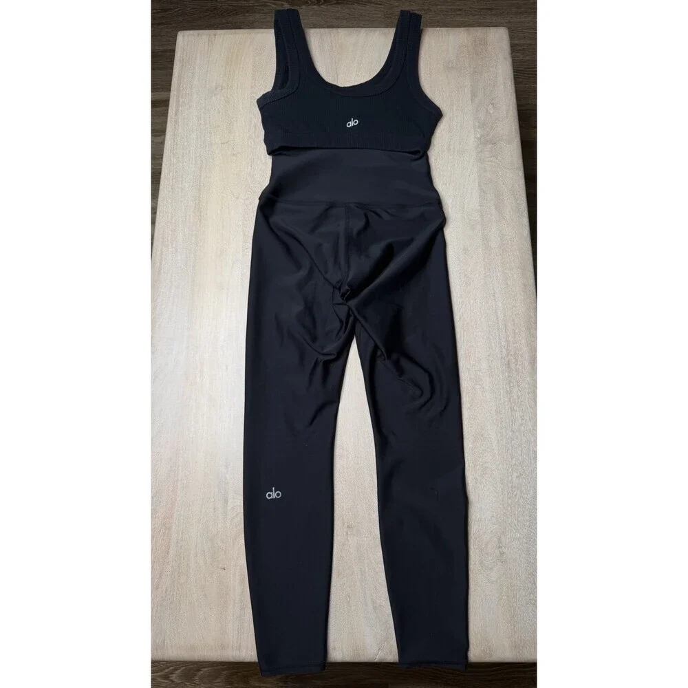 Alo Yoga SET Airlift 7/8 Length Leggings AND Wellness Ribbed Bra in Black XS